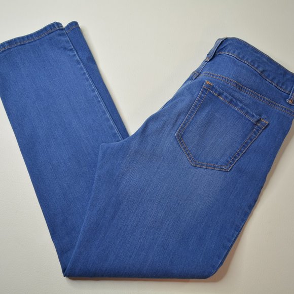 Gloria Vanderbilt AMANDA 2.0 Size 8 SHORT Misses Womens SLIM Stretch Blue Jeans - Picture 1 of 7